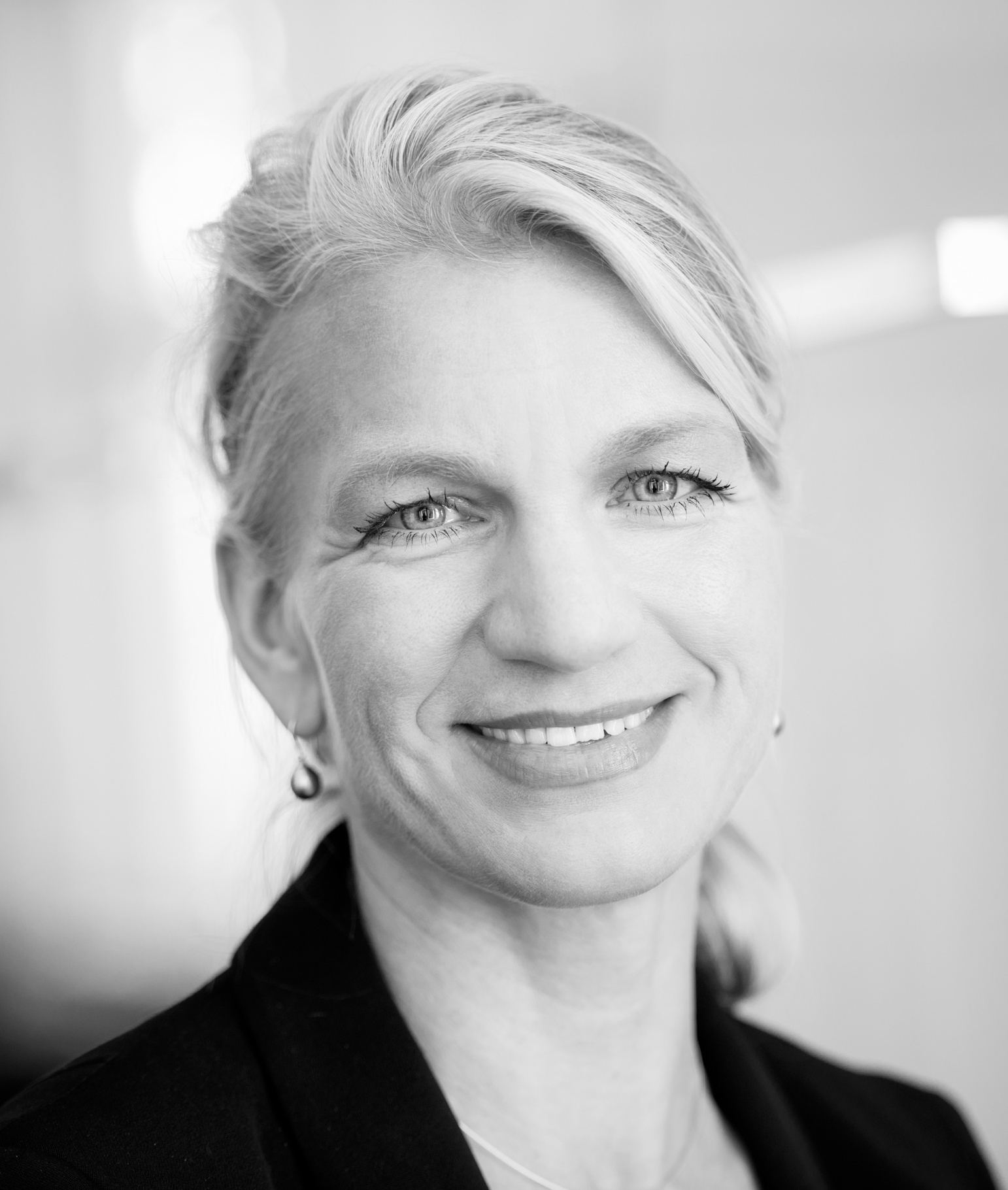 Bildportrait:Dorothea von Haebler